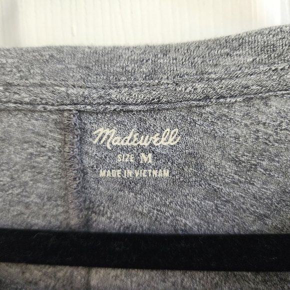 Madewell Ladies Long Sleeve 100% Cotton Tshirt - Picture 3 of 10
